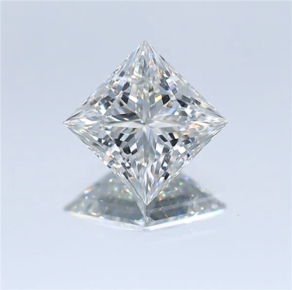 1.06 carat, Princess | Excellent, E, VVS1 | $1,944