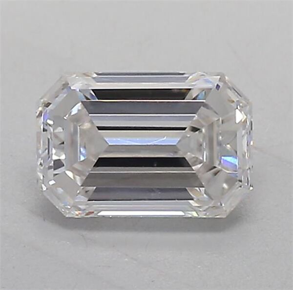 0.53 carat, Emerald | Excellent, G, VVS2 | £684